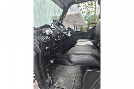 Used 2023 Can-Am Defender HD10 Max Other
