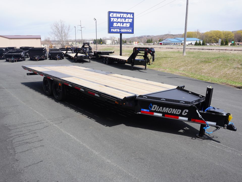 New 2026 Diamond C Trailers DET207 22ft Deckover Tilt Tilt Trailer