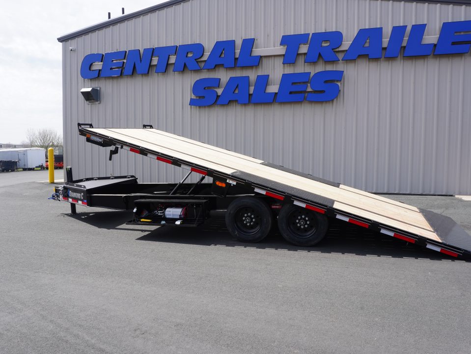 New 2026 Diamond C Trailers DET207 22ft Deckover Tilt Tilt Trailer