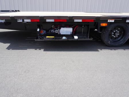 New 2026 Diamond C Trailers DET207 22ft Deckover Tilt Tilt Trailer