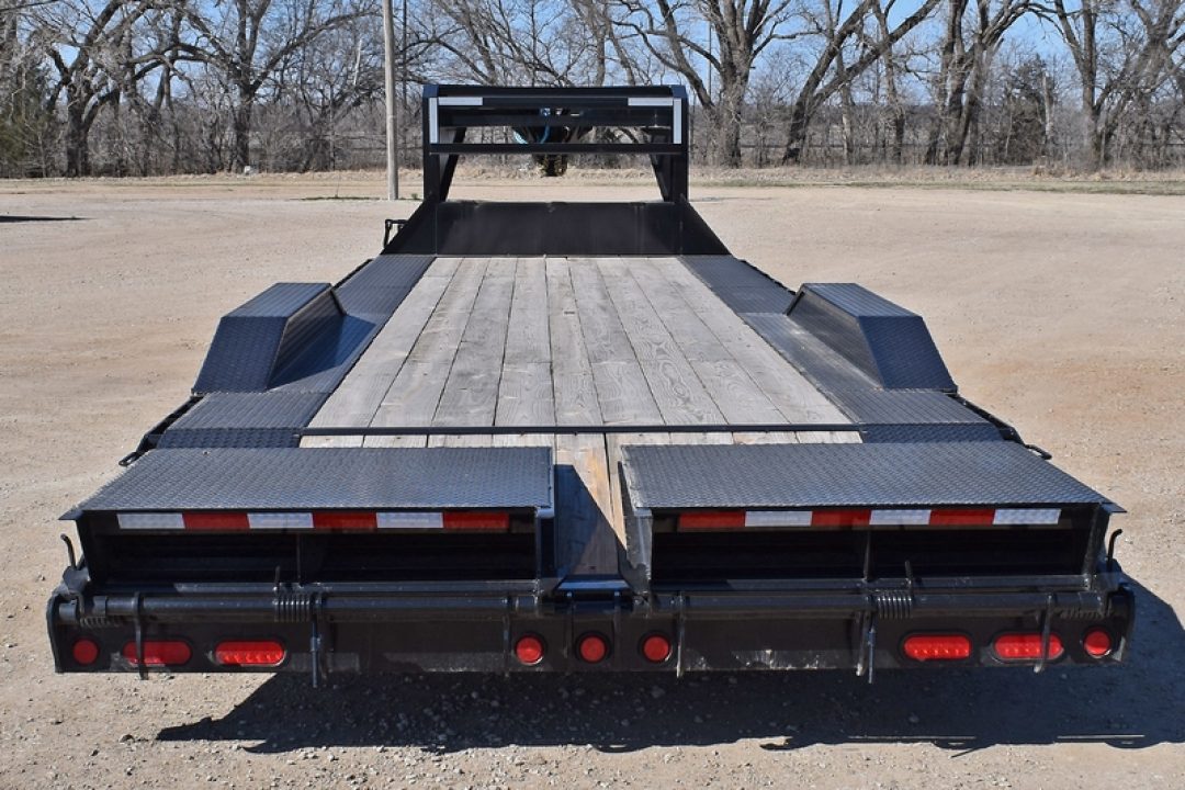 New 2026 PJ Trailers H7S-28FT-22.5K-GN