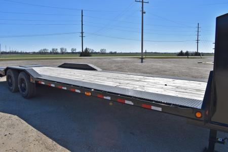 New 2026 PJ Trailers H7S-28FT-22.5K-GN