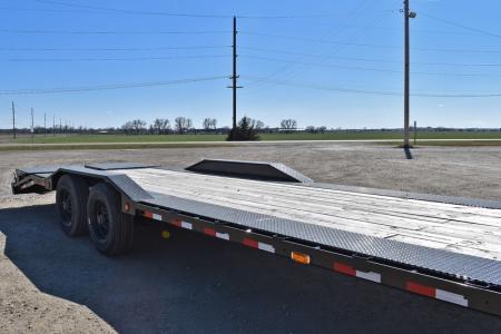 New 2026 PJ Trailers H7S-28FT-22.5K-GN