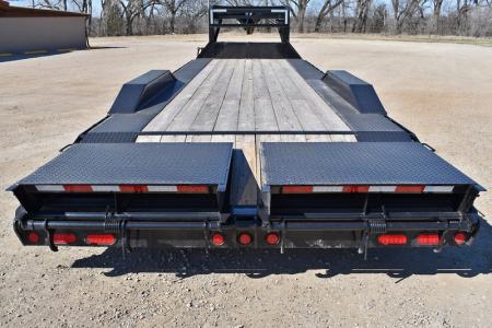 New 2026 PJ Trailers H7S-28FT-22.5K-GN