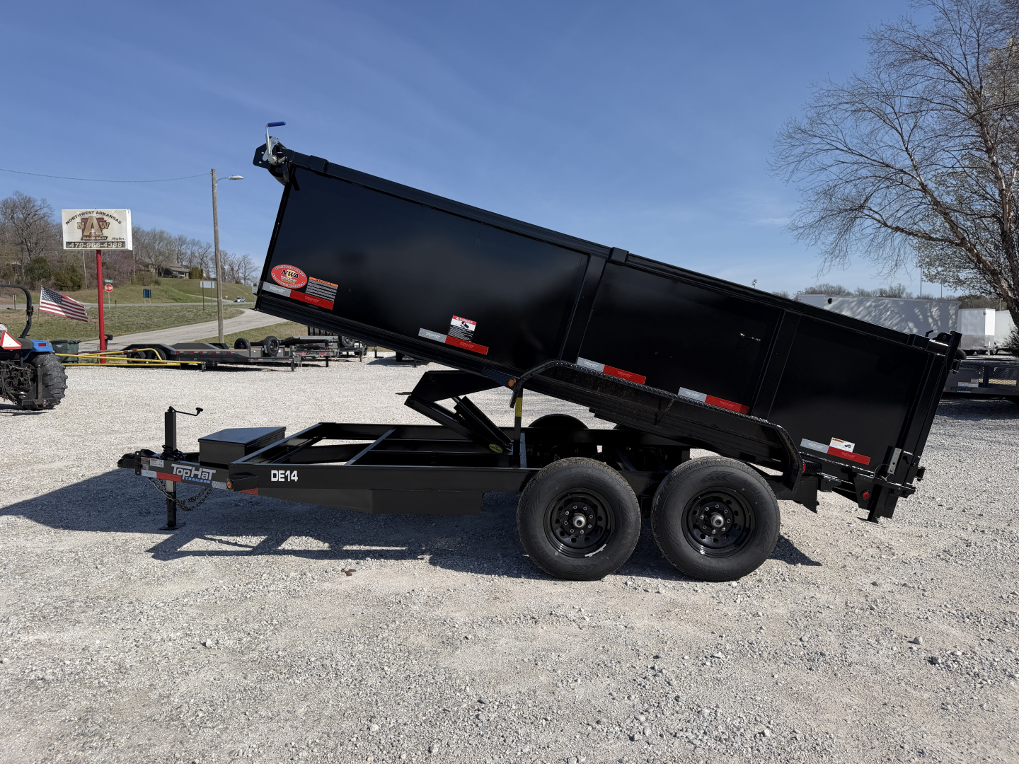 New 2026 Top Hat Trailers DE14- 83" X 14' ( 3FT SIDES) Dump Trailer