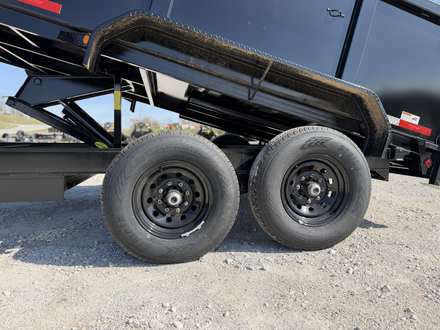 New 2026 Top Hat Trailers DE14- 83" X 14' ( 3FT SIDES) Dump Trailer