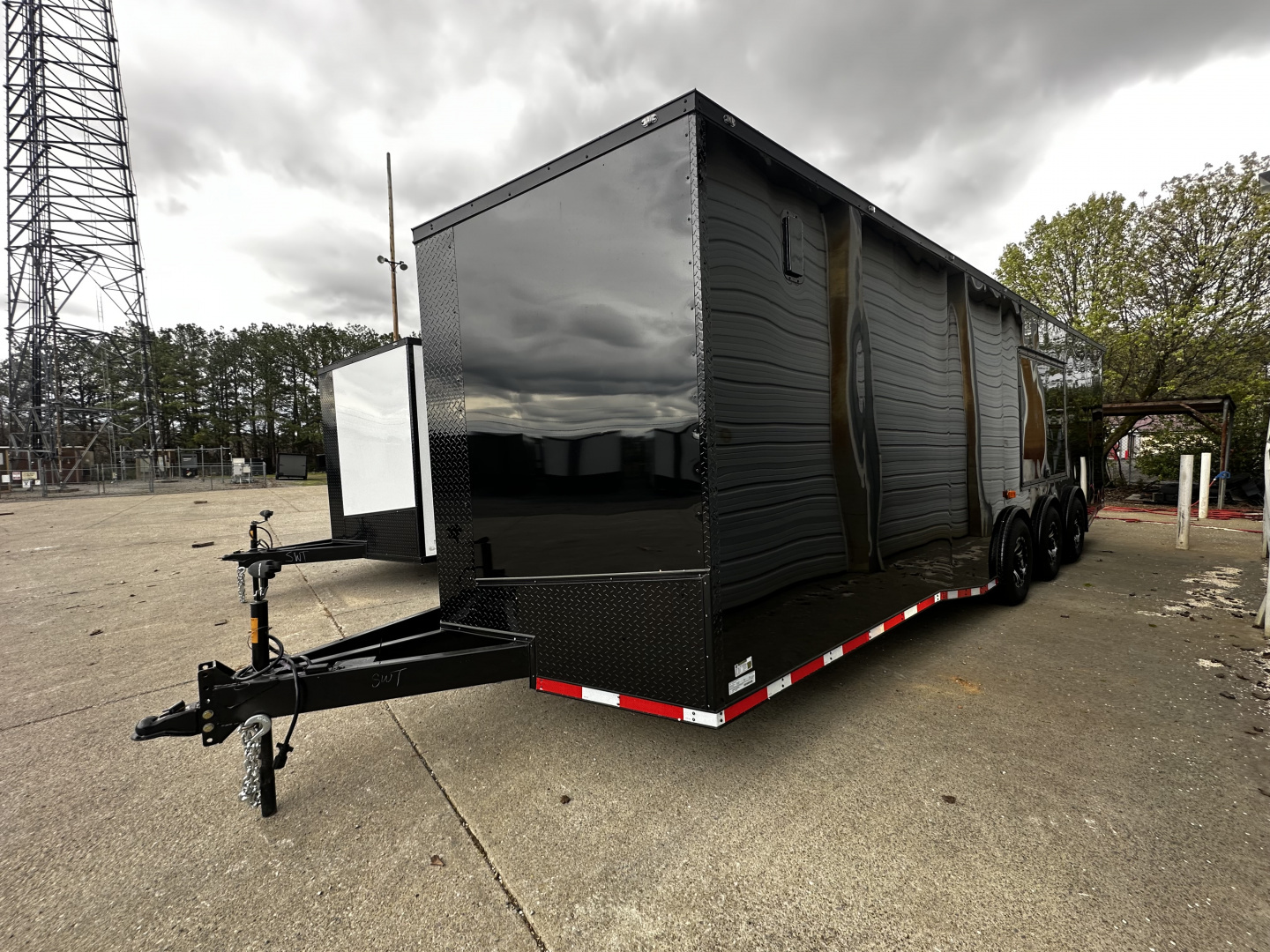 New 2026 Luxe 8.5x28 Race Trailer-Finished Interior-5200LB Triple Torsion-Escape Door-HD Ramp-E Track
