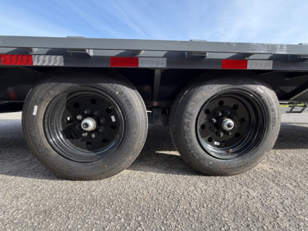 New 2026 Triple Crown Trailers 8X25GOOSENECK Equipment Trailer
