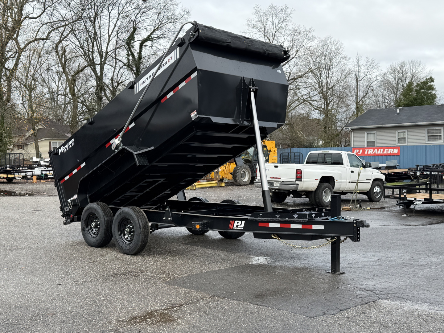 New 2026 PJ Trailers 83" x 14' Low-Pro High Side Telescopic w. VOYAGER PKG (DT1) 15.4K GVWR Dump Trailer