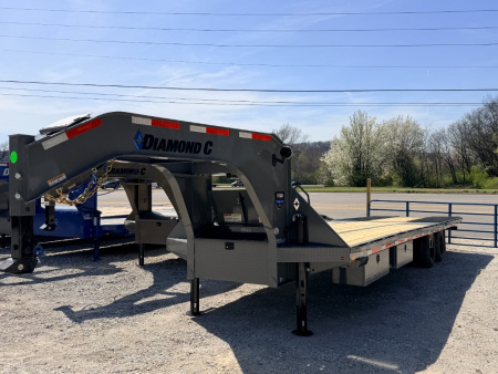 New 2026 Diamond C Trailers FMAX212 12' Hydraulic Dovetail 32'X102  Pacesetter Edition Flatbed Trailer