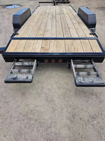 New 2026 Iron Bull 20' 10k Car Hauler