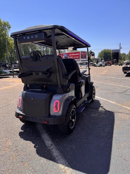 New 2026 Teko Trophy Forward Lifted Golf Cart