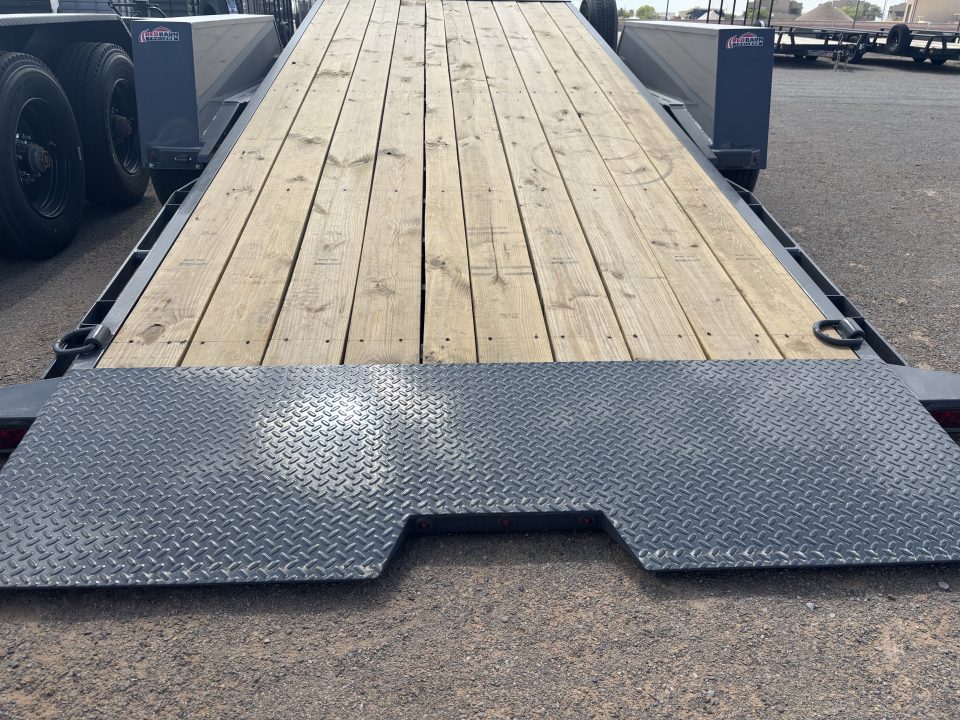 New 2026 Lamar Trailers 83" X 18' TD 14K EQUIPMENT TILT Tilt Trailer