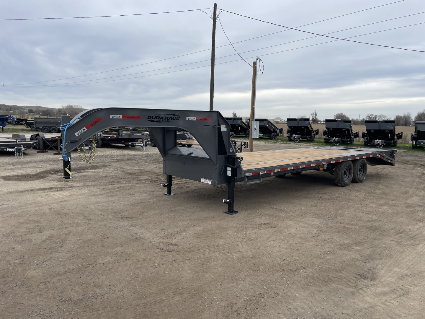 New 2026 Dura-Haul 8x20+5 16k Gooseneck Flatbed Trailer