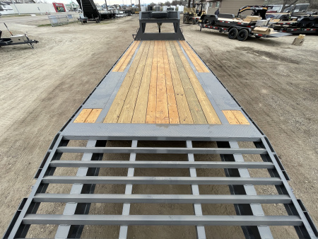 New 2026 Dura-Haul 8x20+5 16k Gooseneck Flatbed Trailer