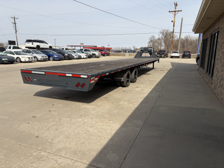 Used 2023 Lamar Trailers Gooseneck Deckover Trailer