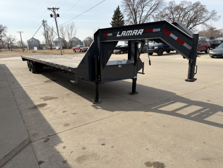 Used 2023 Lamar Trailers Gooseneck Deckover Trailer