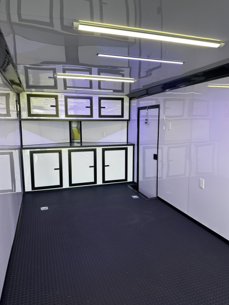 New 2026 Luxe 8.5x28 Race Trailer - Finished Interior- 7000lb Spread Torsion - Full Escape Door-Removable Fender