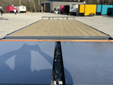 New 2026 Lamar Trailers 102X25 PINTLE HITCH 24K GVWR (MEGA RAMPS) Equipment Trailer