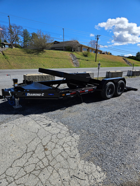New 2026 Diamond C HDT207 Tilt Trailer 18’ 14 PLY TIRES 2 SPEED 15K JACK