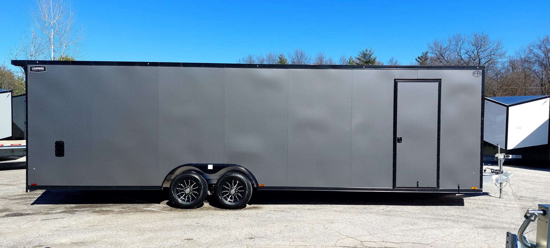 New 8 X 28 +2' VNOSE CAR HAULER ENCLOSED ALL ALUMINUM 5200# AXLES 2026 LIGHTNING