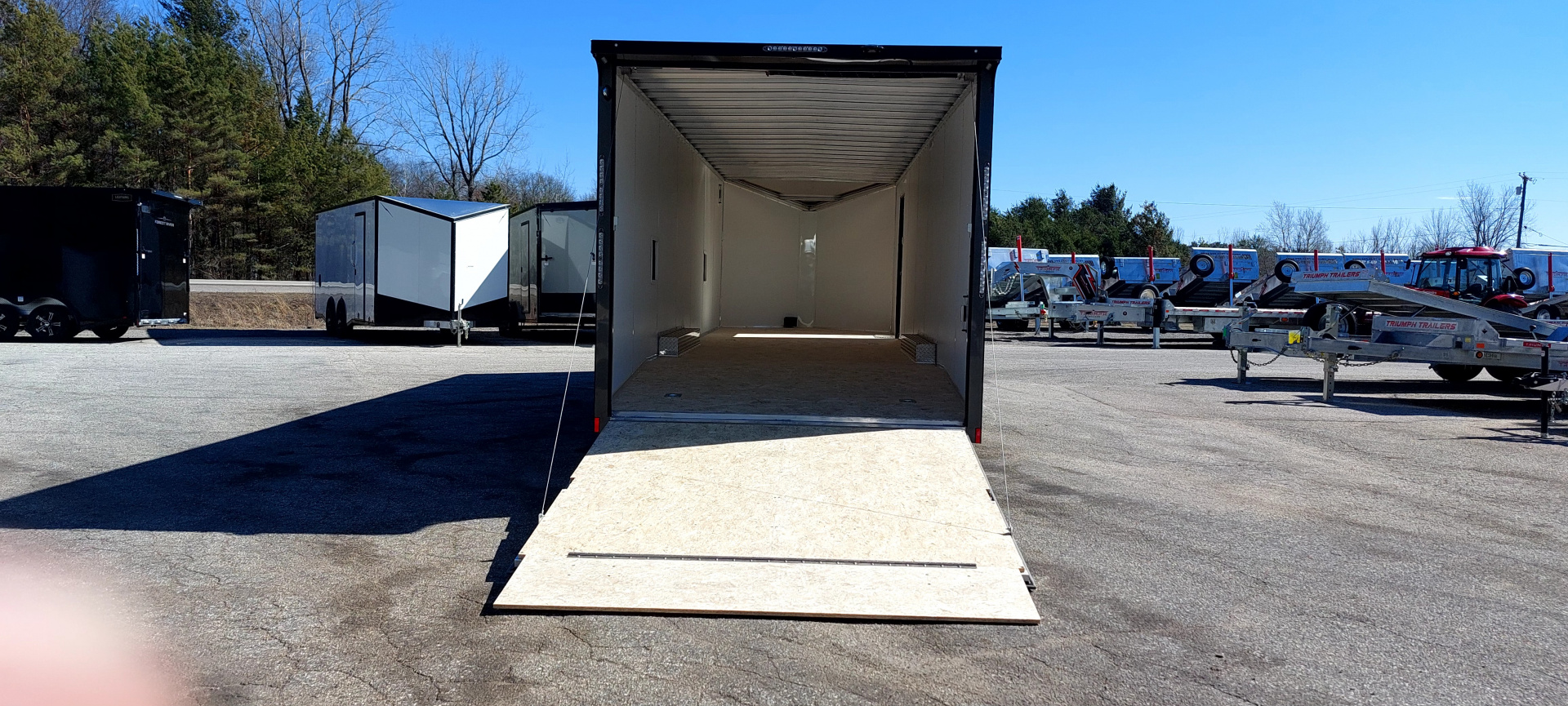 New 8 X 28 +2' VNOSE CAR HAULER ENCLOSED ALL ALUMINUM 5200# AXLES 2026 LIGHTNING