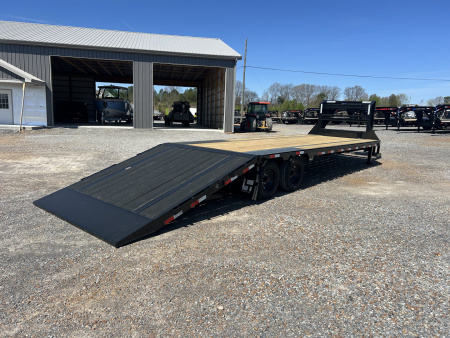 New 2026 Load Trail 102"X30' 16K Hydraulic Dovetail Gooseneck Trailer