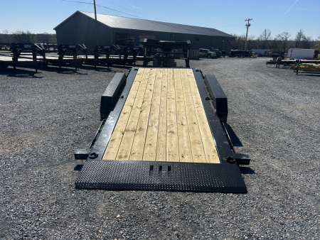 New 2026 Load Trail Gooseneck Tilt Trailer | 83" x 24' 20K GVWR