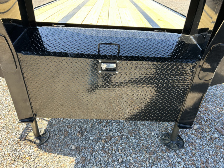 New 2026 MAXXD Gooseneck Flatbed Trailer | 102" x 28' 30K GVWR