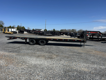 New 2026 MAXXD Hydraulic Dovetail Gooseneck Trailer | 32' x 102' 25K GVWR