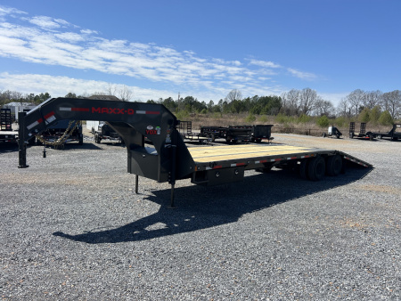 New 2026 MAXXD Hydraulic Dovetail Gooseneck Trailer | 32' x 102' 25K GVWR