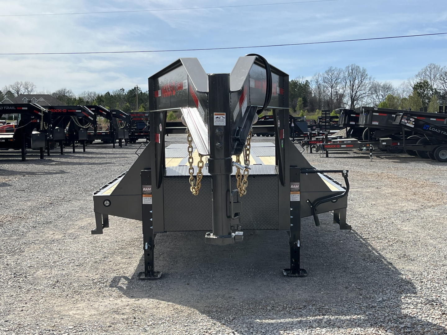 New 2026 MAXX-D 102"X28' 25.9K Gooseneck Flatbed Trailer