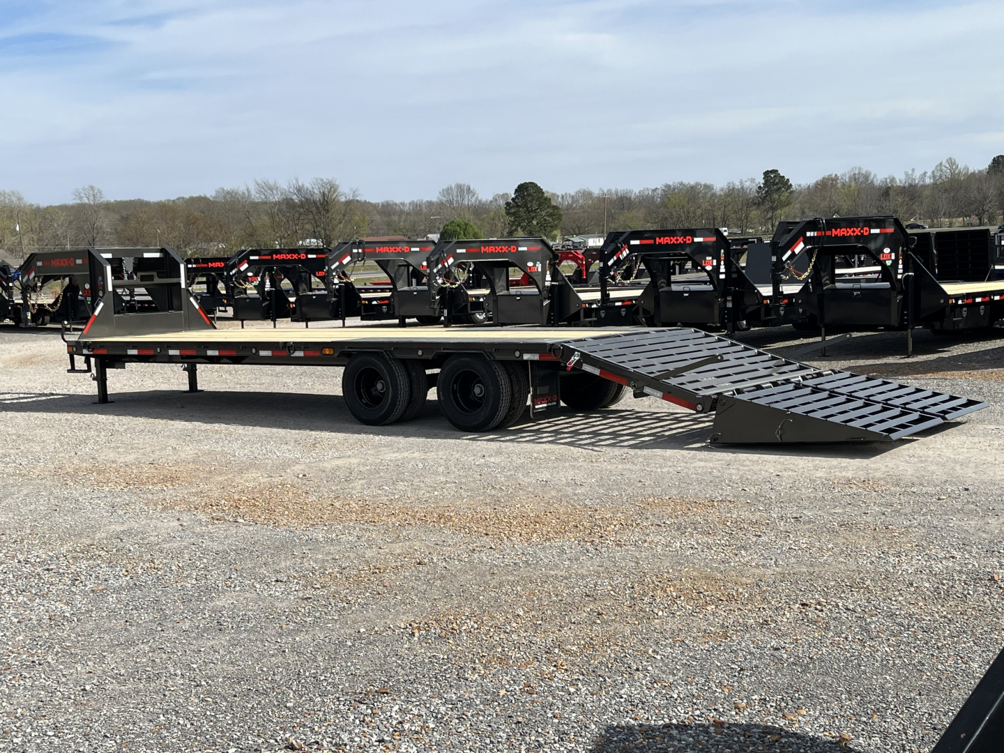 New 2026 MAXX-D 102"X28' 25K Gooseneck Flatbed Trailer