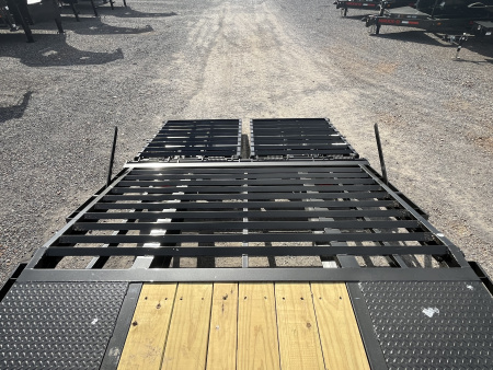 New 2026 MAXX-D 102"X28' 25K Gooseneck Flatbed Trailer