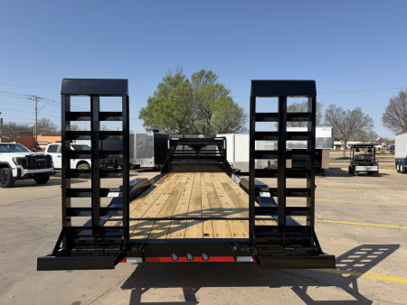 New #381198 2026 LOAD TRAIL GC 24 X 102 TANDEM AXLE 14K GOOSENECK EQUIPMENT HAULER W/ STAND UP RAMPS