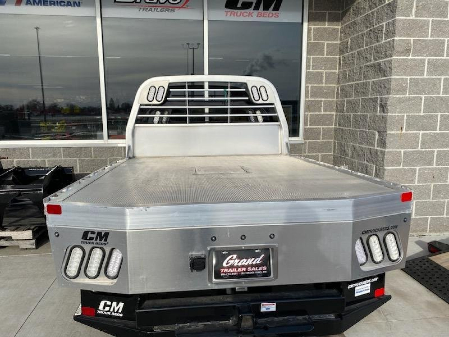 New CM Truck Beds ALRD2 Fits Short Bed Single Wheel Older Ford or Dodge