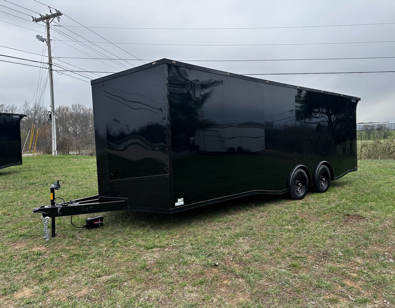 New 2026 Luxe 8.5x24 Racing Trailer Finished Interior-SCRATCH SALE -5200 Tandem Axle-Black-Blackout