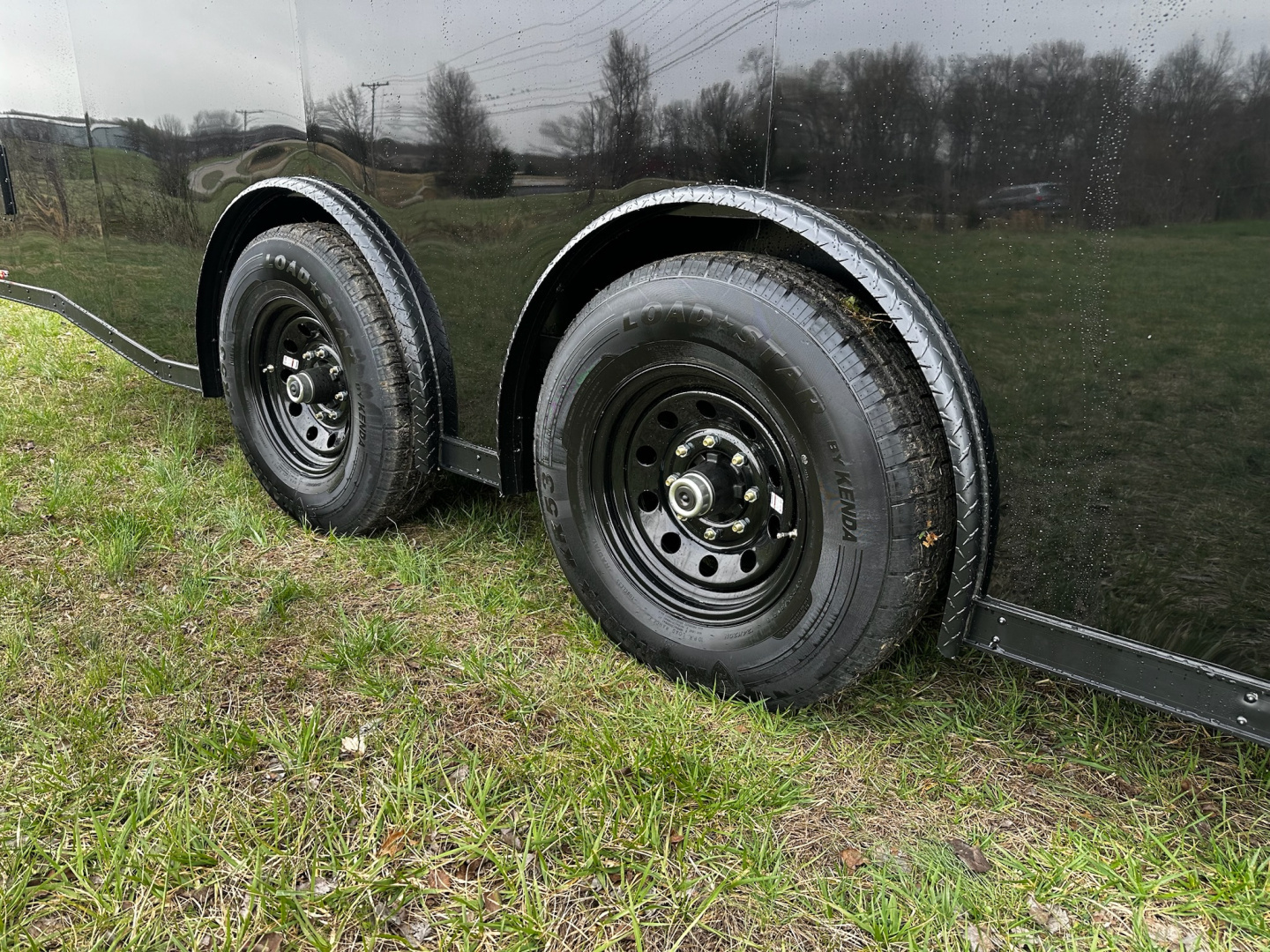 New 2026 Luxe 8.5x24 Racing Trailer Finished Interior-SCRATCH SALE -5200 Tandem Axle-Black-Blackout