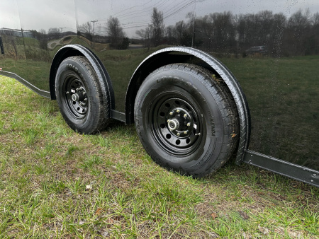 New 2026 Luxe 8.5x24 Racing Trailer Finished Interior-SCRATCH SALE -5200 Tandem Axle-Black-Blackout