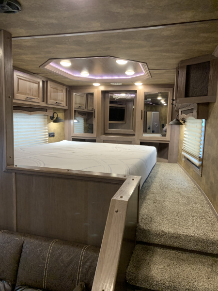 Used 2024 Lakota BH8416SR Horse Trailer
