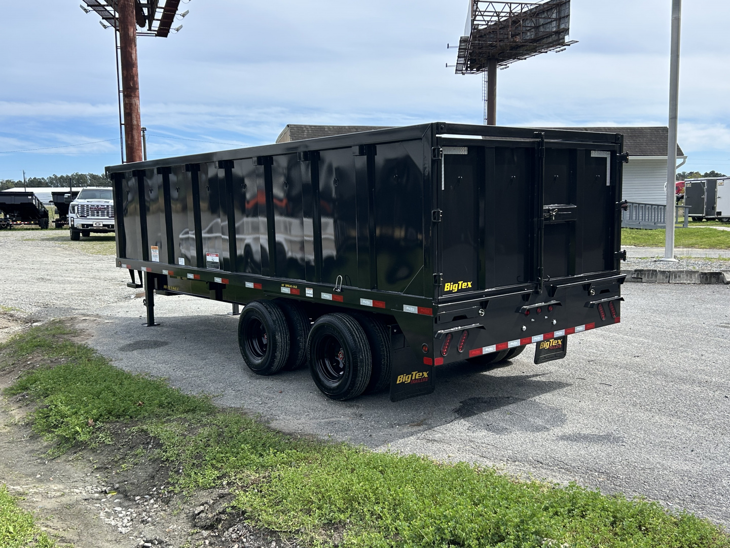 New 2027 Big Tex Trailers 25DU 25900# TD DU (8X20) 4SIDES Black 8 Slide in Ramps Dump Trailer