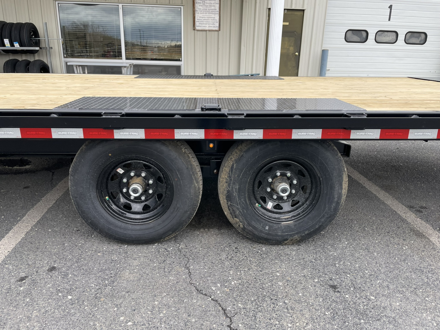 New 2026 Sure-Trac 102"X22' Deckover Power Tilt Trailer