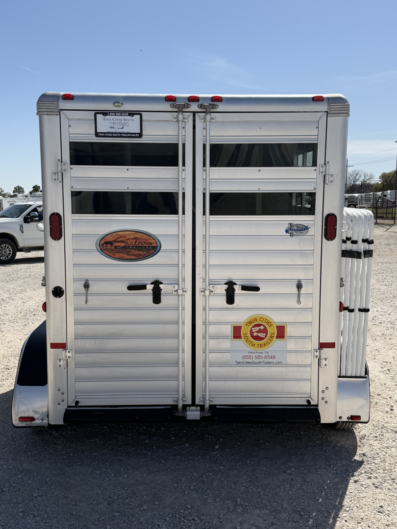 Used 2013 Sundowner 2 Horse Bumper Pull Horse Trailer