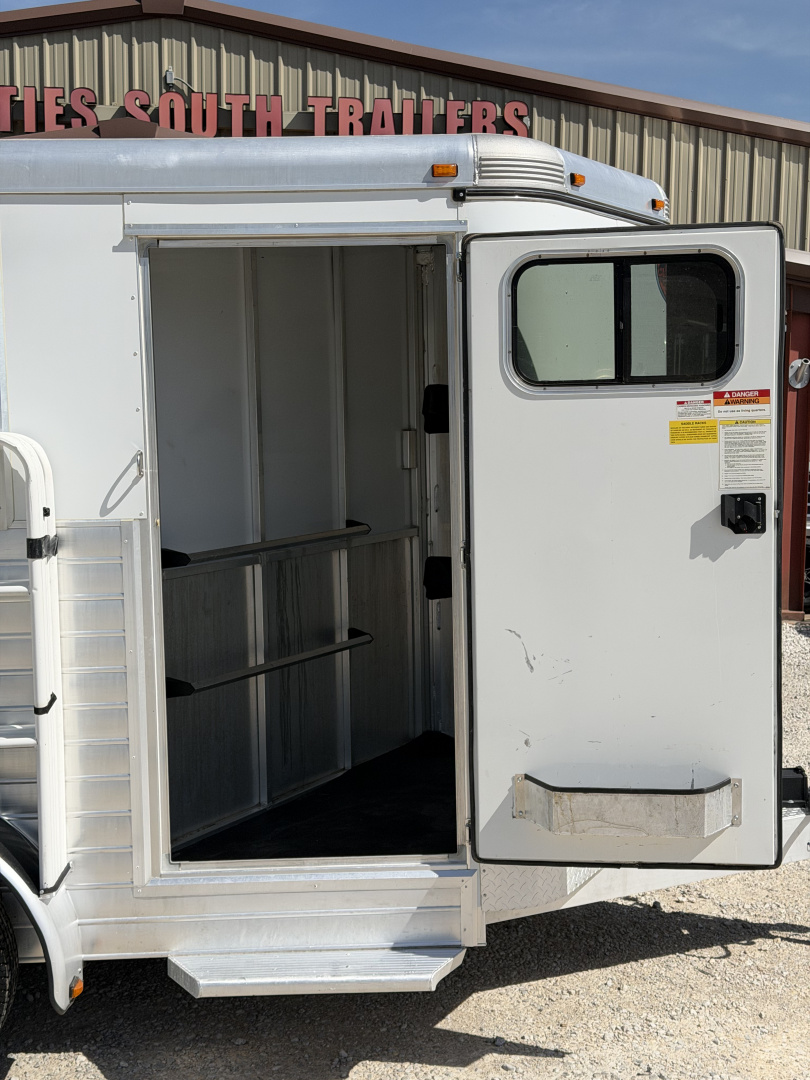 Used 2013 Sundowner 2 Horse Bumper Pull Horse Trailer