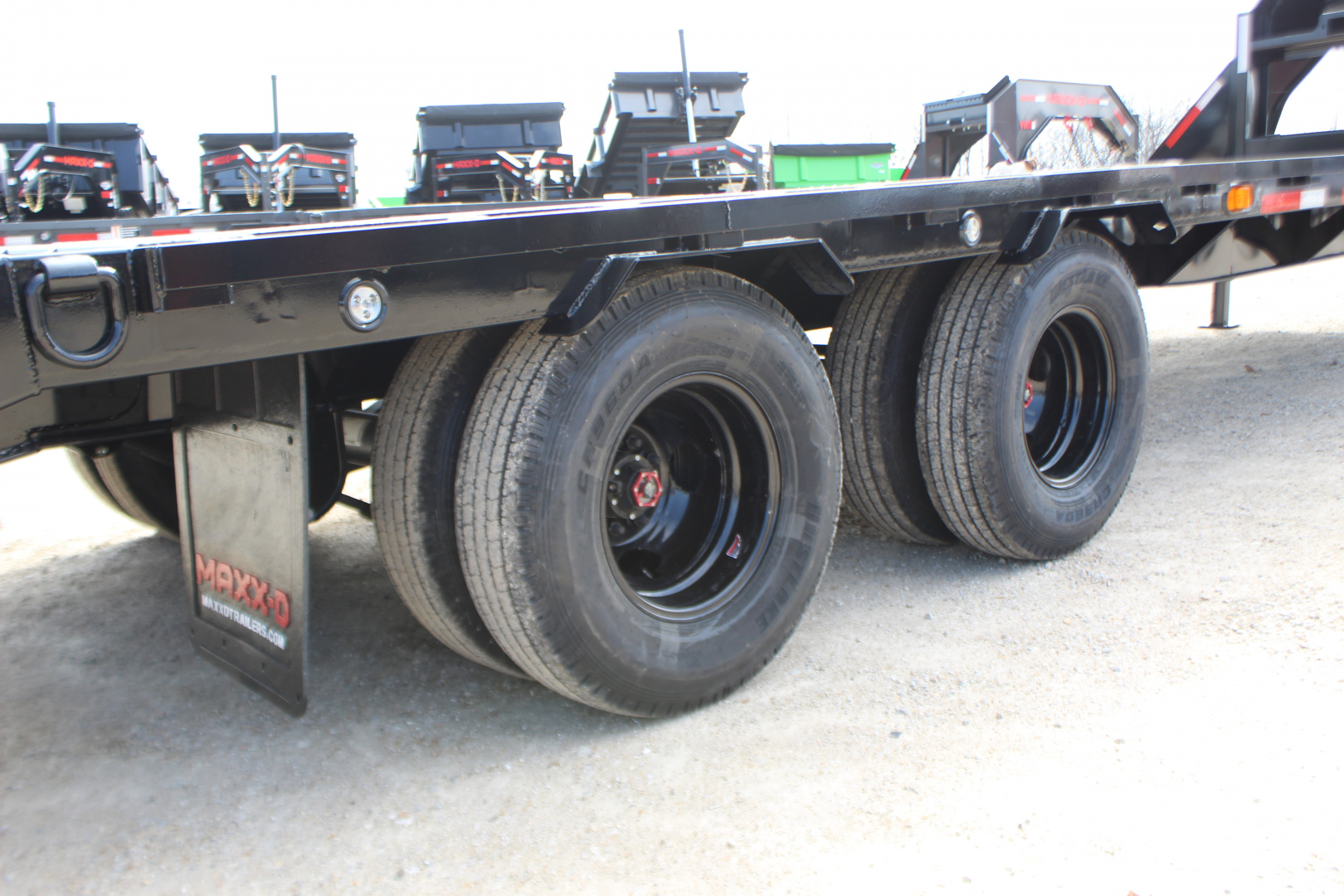 New 2026 MAXX-D LDX 28' Gooseneck Flatbed Trailer