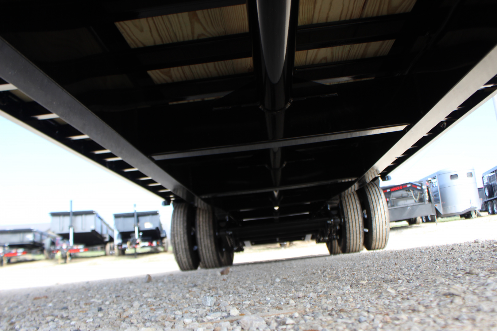 New 2026 MAXX-D LDX 28' Gooseneck Flatbed Trailer