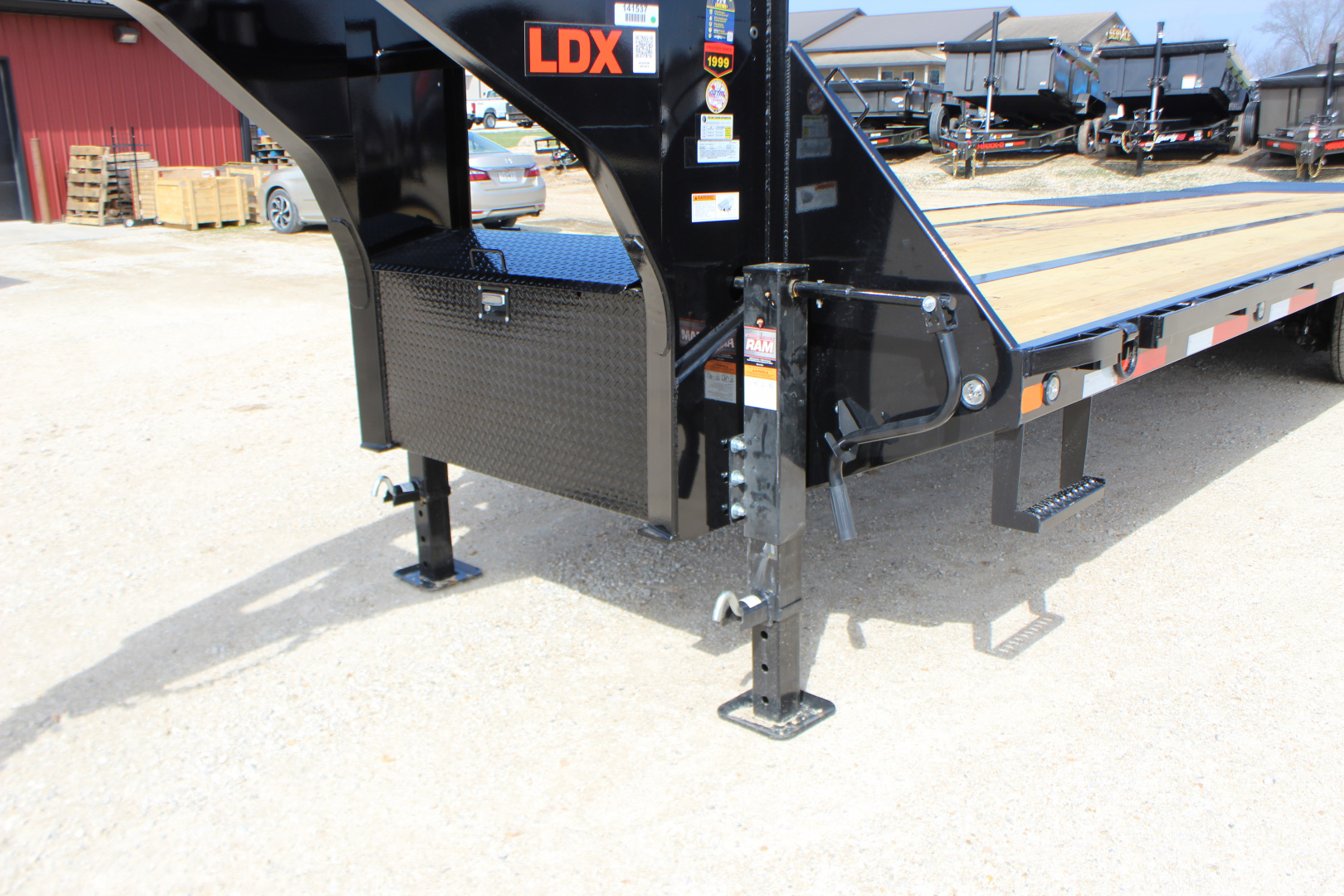 New 2026 MAXX-D LDX 28' Gooseneck Flatbed Trailer