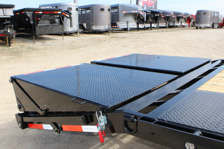 New 2026 MAXX-D LDX 28' Gooseneck Flatbed Trailer