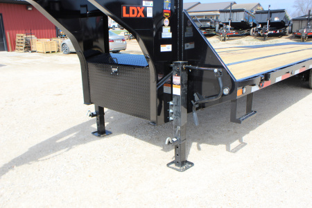 New 2026 MAXX-D LDX 28' Gooseneck Flatbed Trailer