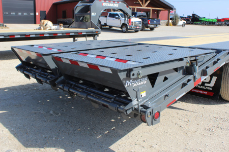 New 2026 PJ Trailers LD 26' Gooseneck Flatbed Trailer